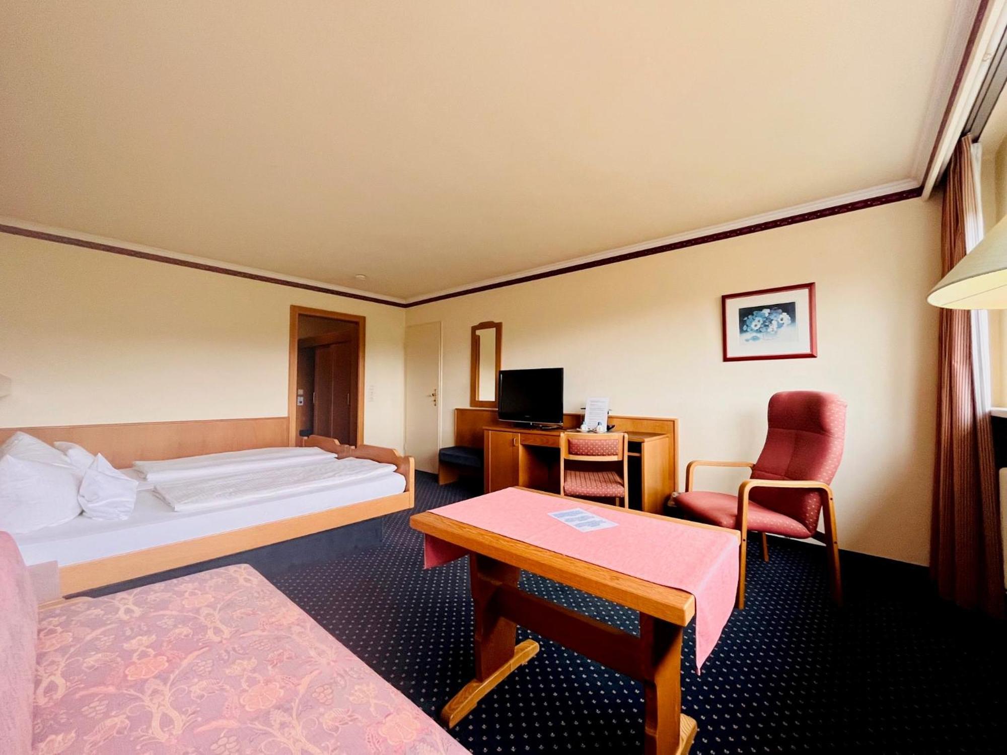Hotel Sonnenberg Garni Hinterzarten Ngoại thất bức ảnh