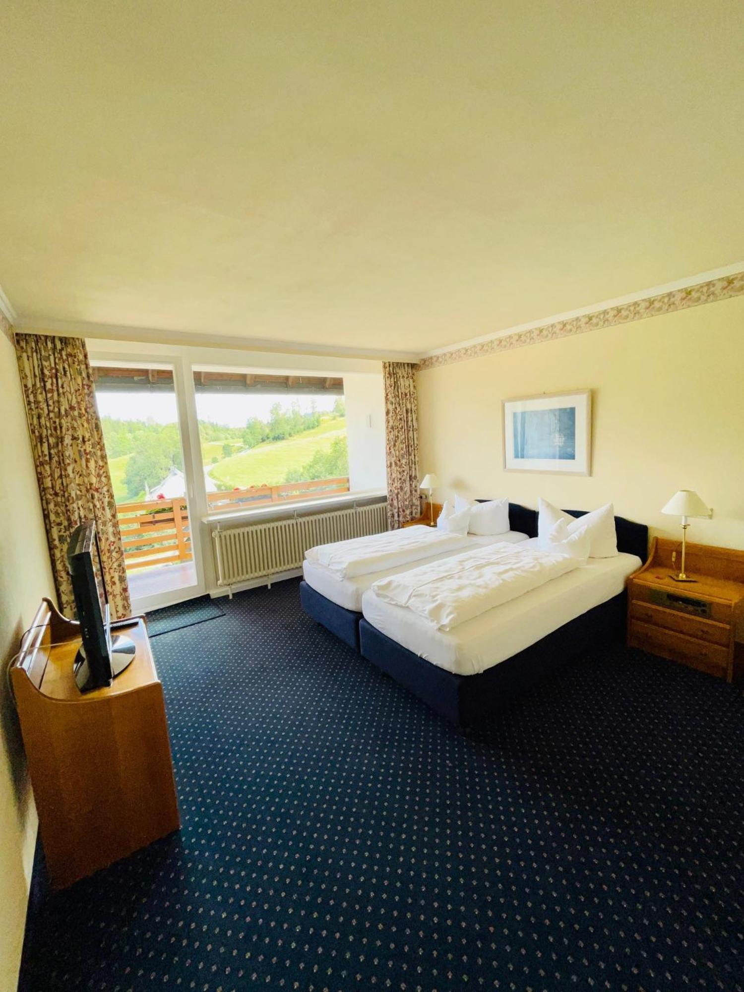 Hotel Sonnenberg Garni Hinterzarten Ngoại thất bức ảnh