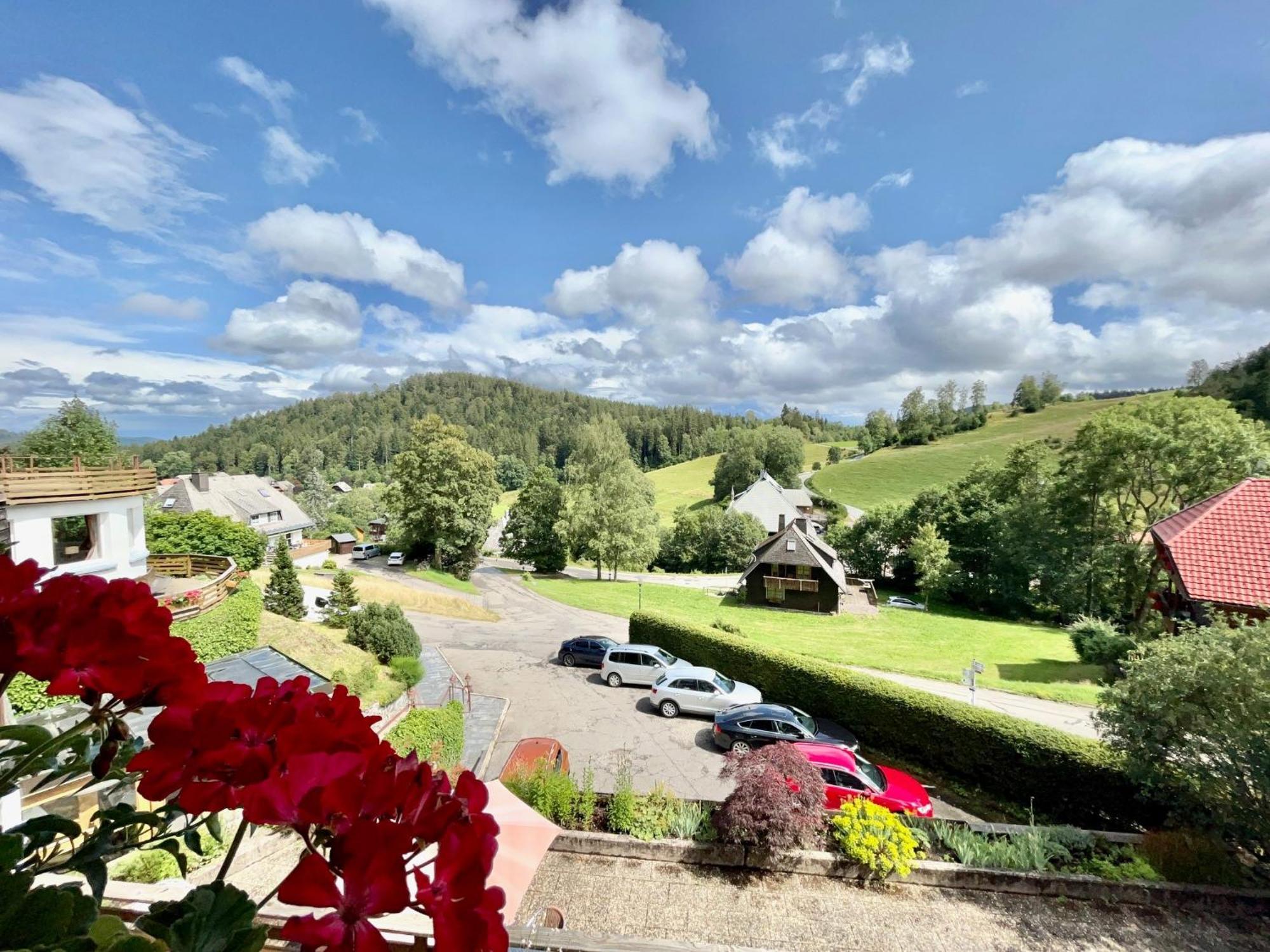 Hotel Sonnenberg Garni Hinterzarten Ngoại thất bức ảnh